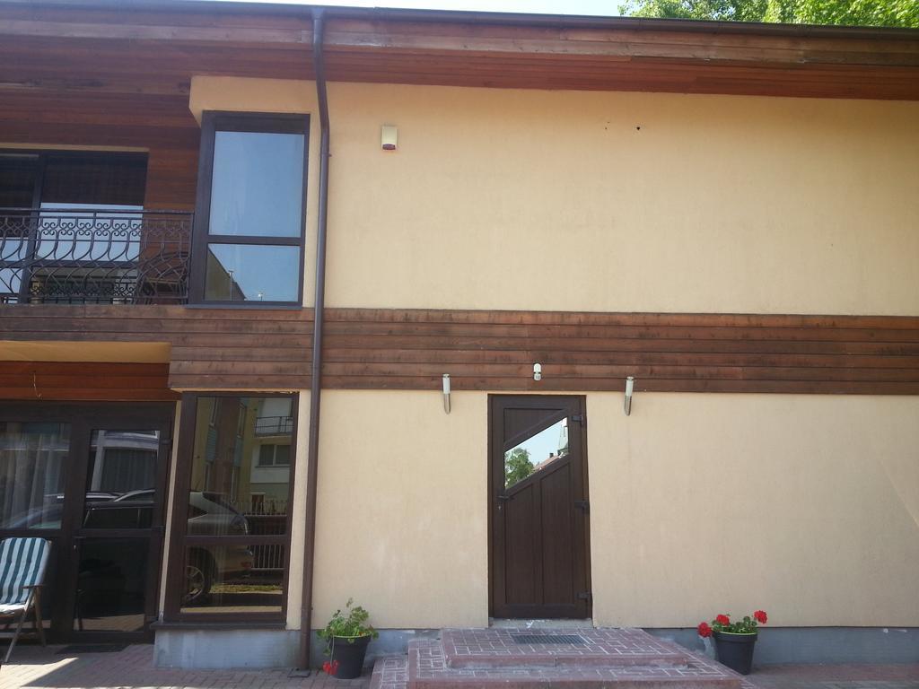 Pas Jolanta Apartment พาลังกา ภายนอก รูปภาพ
